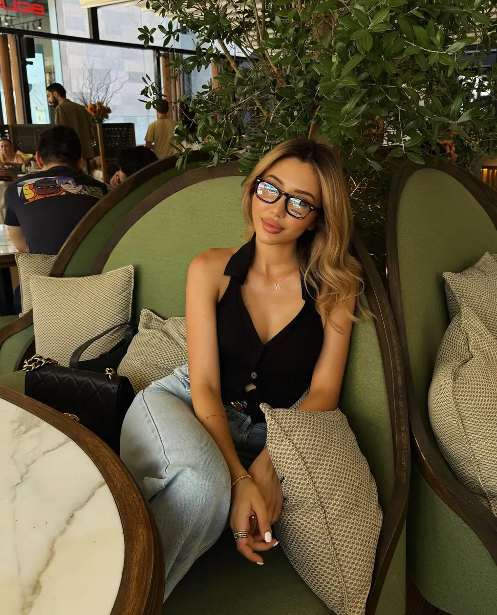 Акбота эскорт в городе Алматы