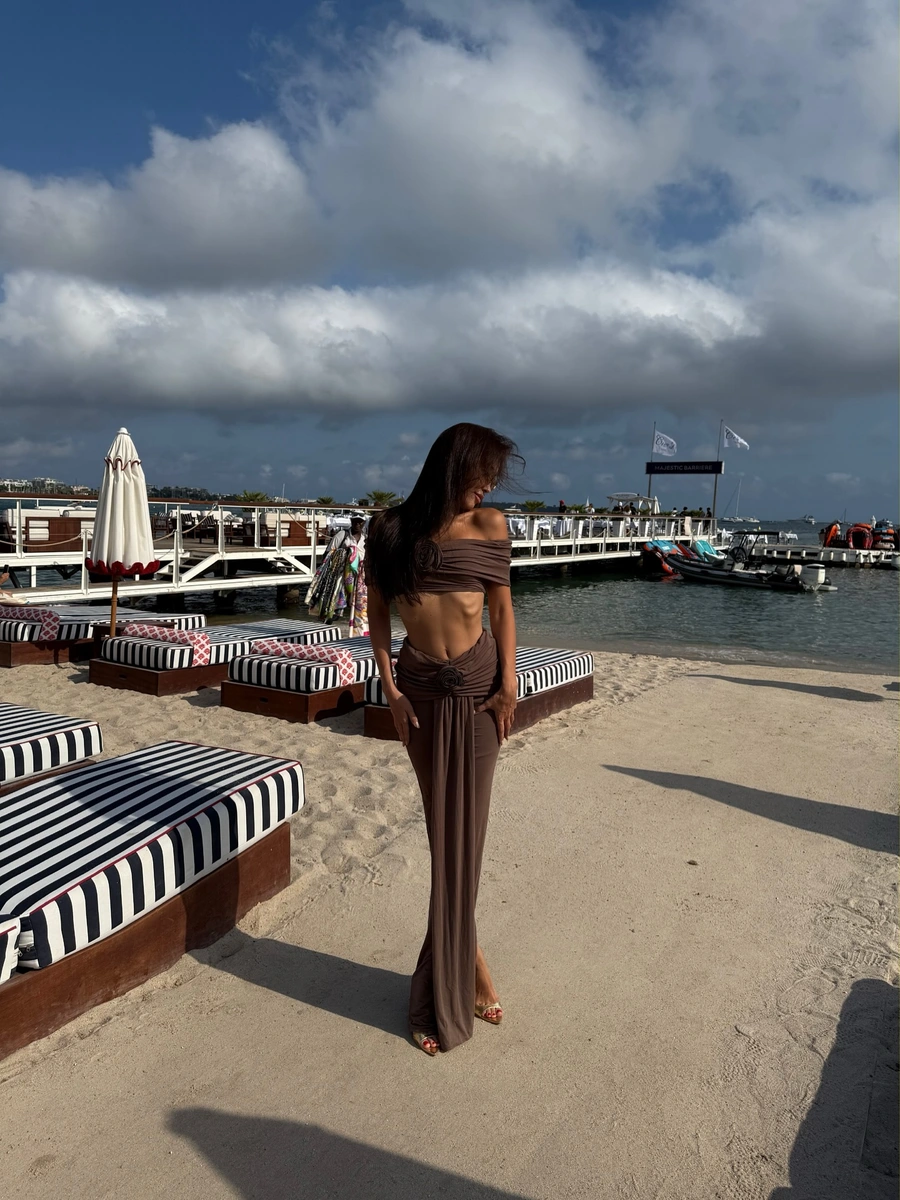 Акерке эскорт в городе Алматы