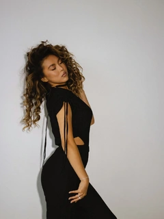 Аружан эскорт в городе Алматы