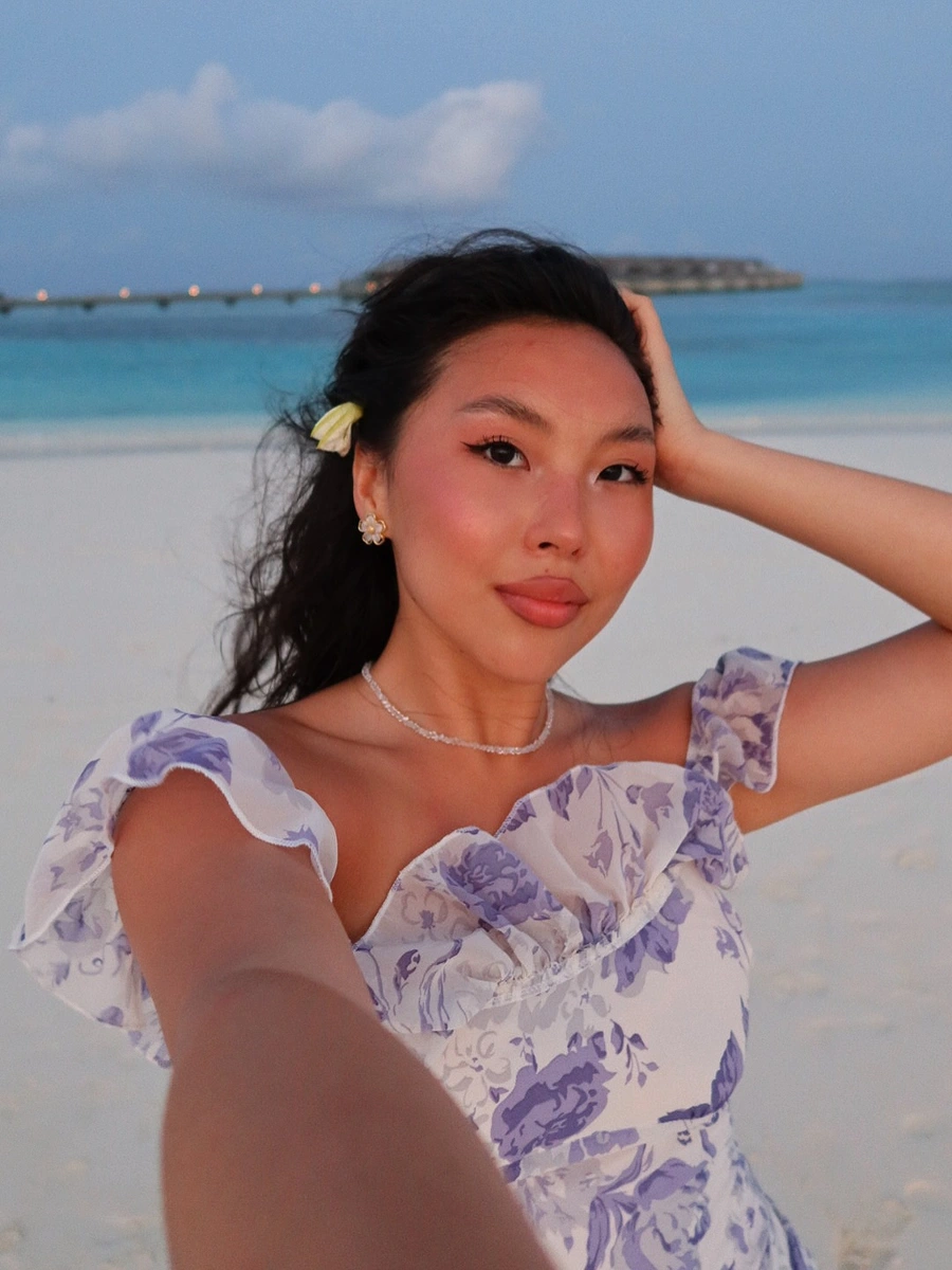 Аружан эскорт в городе Алматы