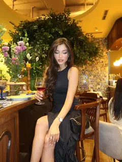 Фариза эскорт в городе Алматы