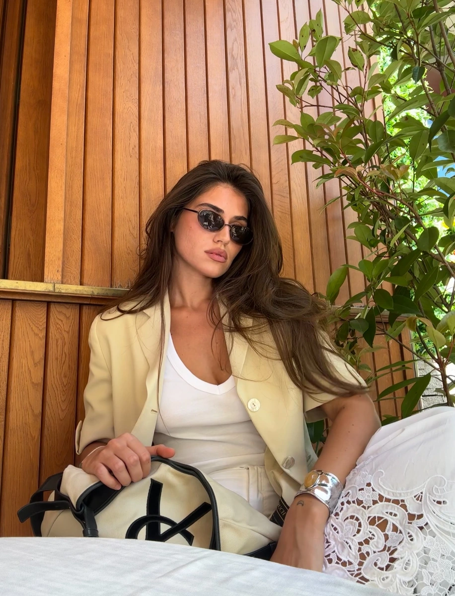 Гульжан эскорт в городе Алматы