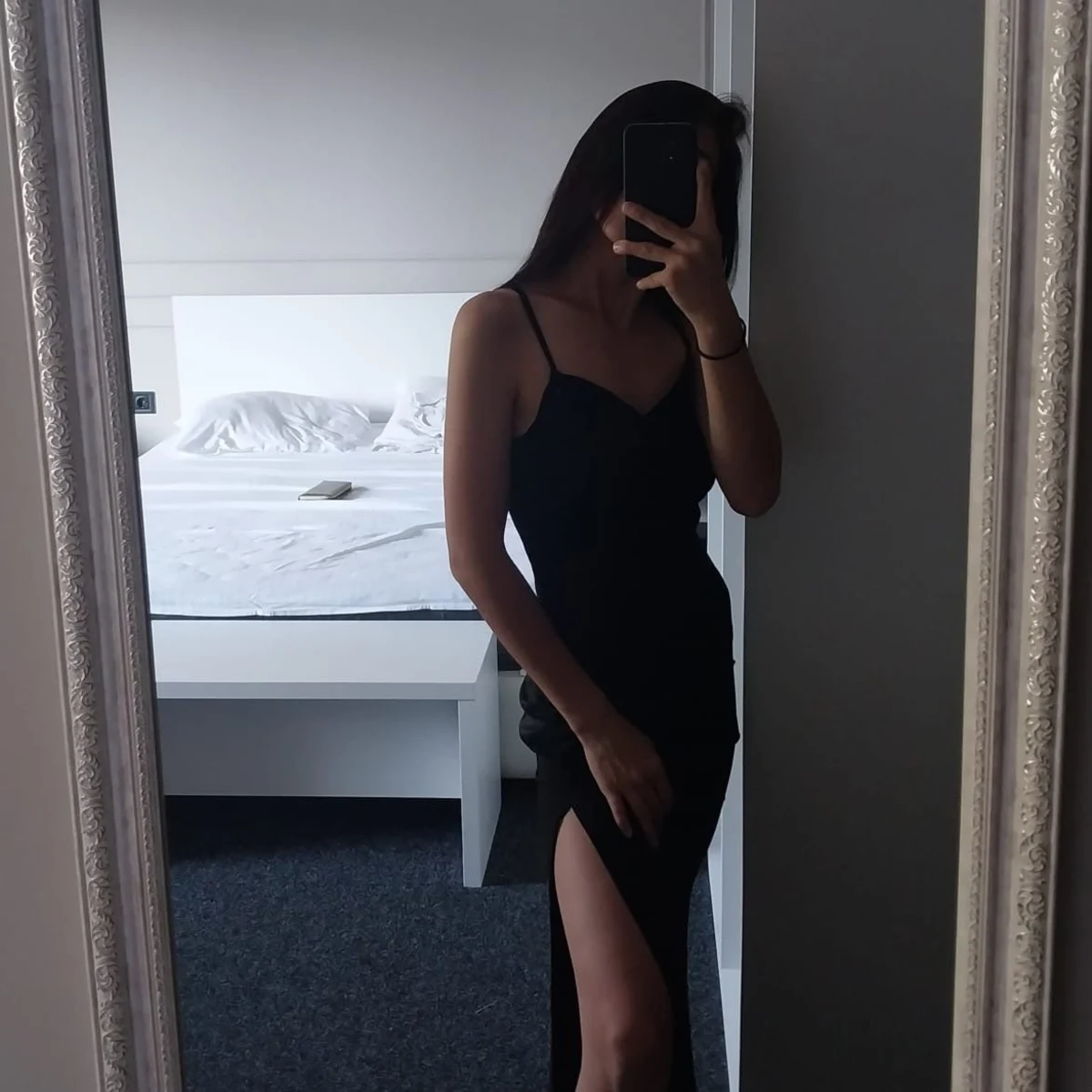 Inellia эскорт в городе Алматы