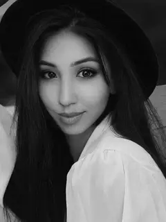 Inellia эскорт в городе Алматы