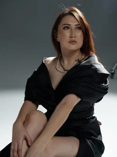 Polinel эскорт в городе Алматы