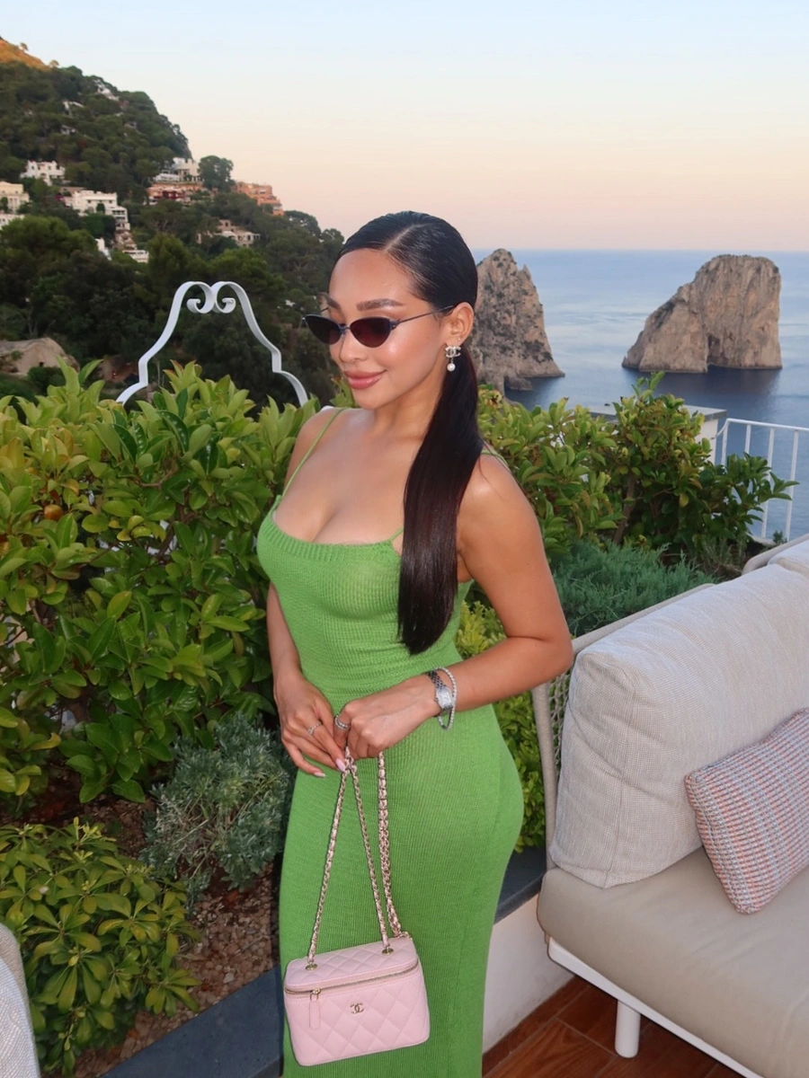 Жанеля эскорт в городе Алматы